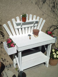 Cottage Potting Table from Cottages and Gardens